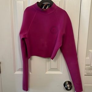 Billabong women’s wetsuit crop top reversible sm/med